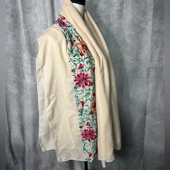 Floral Embroidered Cream Scarf Shawl or Wrap - Picture 6 of 9